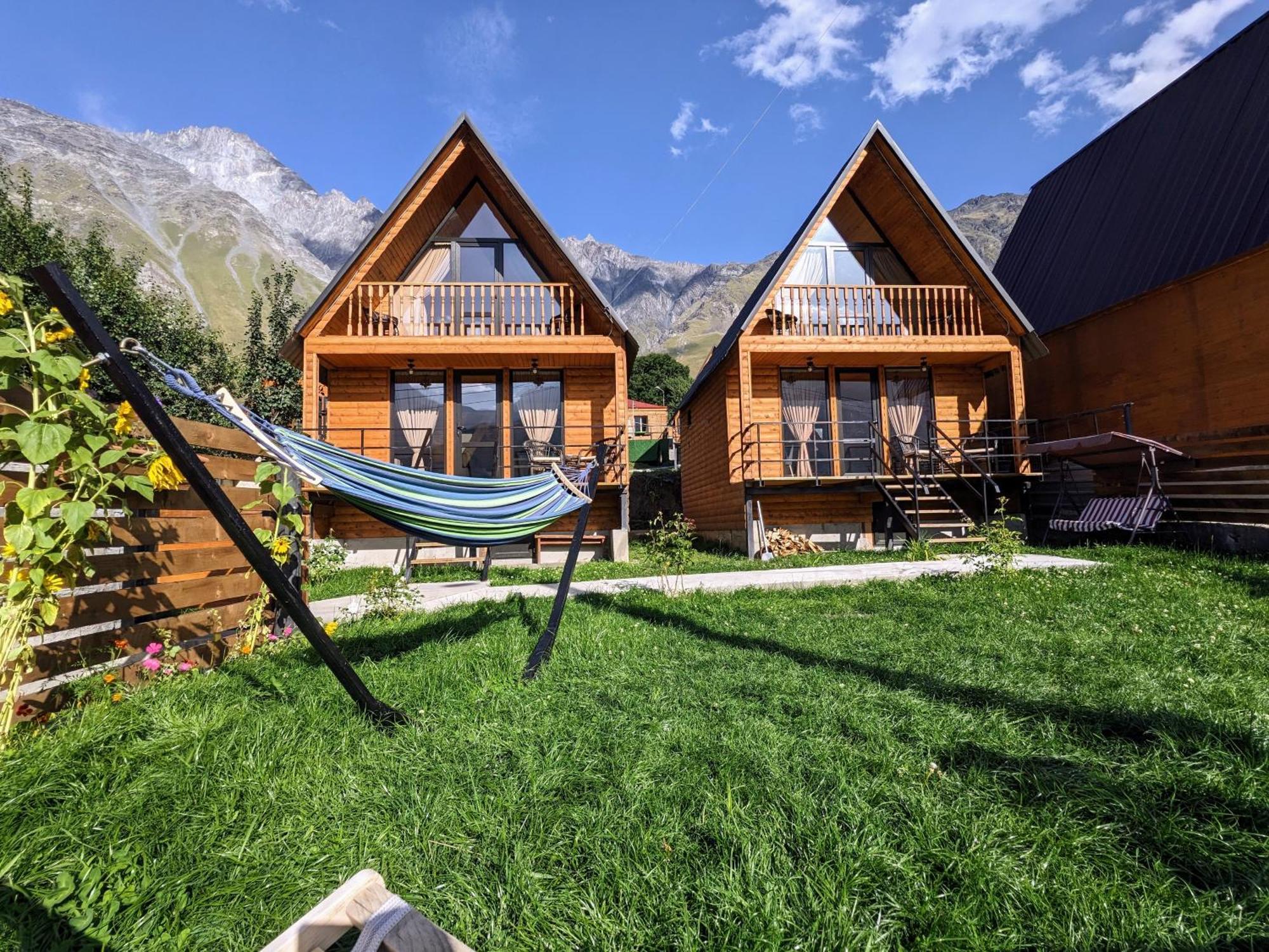 Cottage Caucasus Stepantsminda Exterior photo